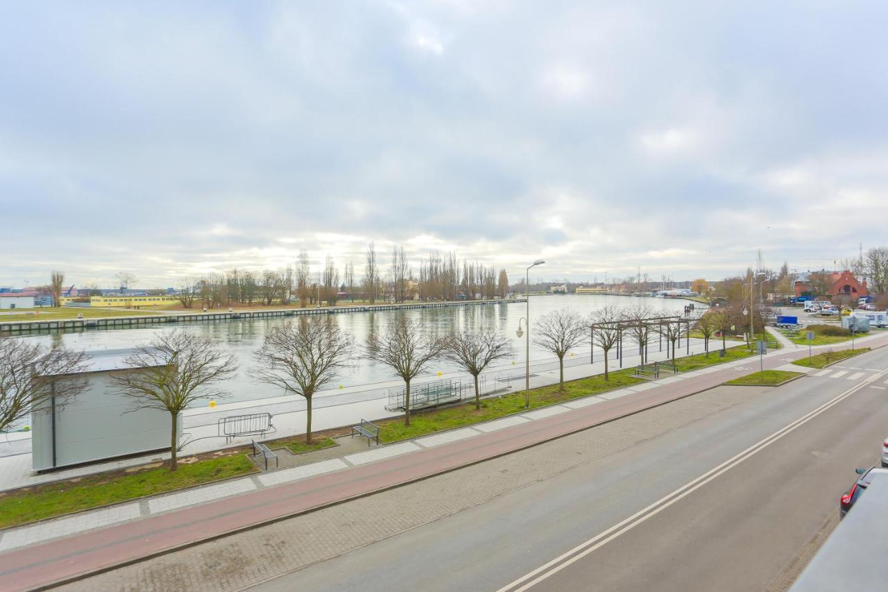 Apartamenty Swinoujscie - Apartament Nad Kanalem Esterno foto
